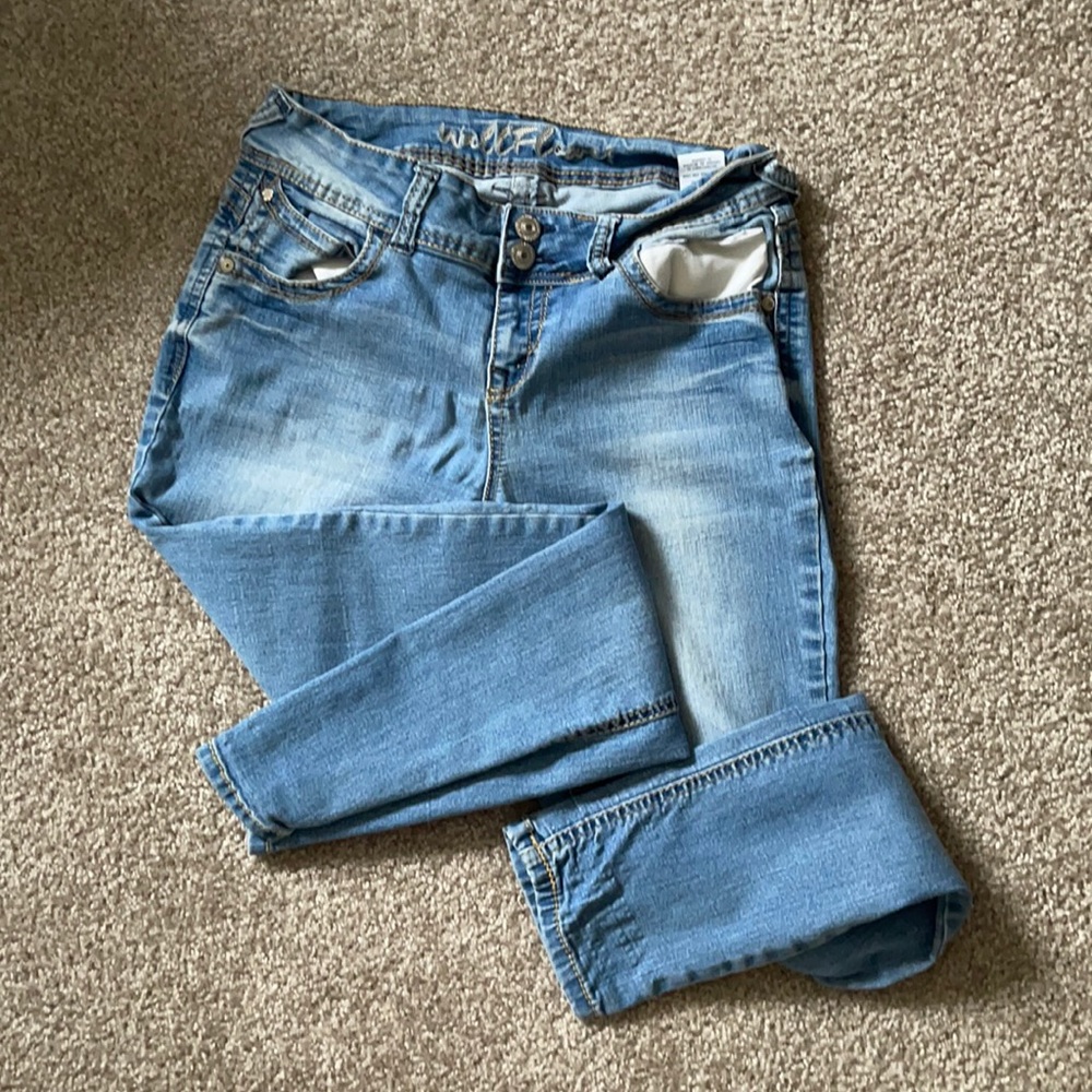 Blue Faded Jeans